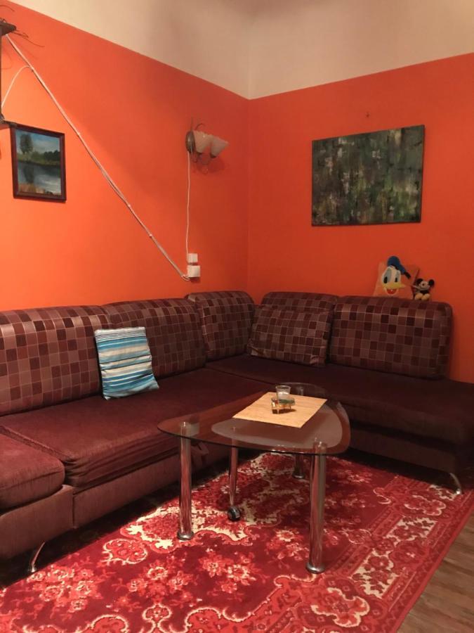 Cozy Condo For Up To 3 Travellers, With Kitchen And Bath Riga Bagian luar foto